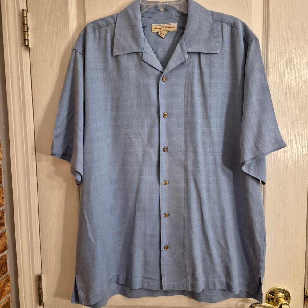 Tommy Bahama Silk Shirt - Short Sleeve - L